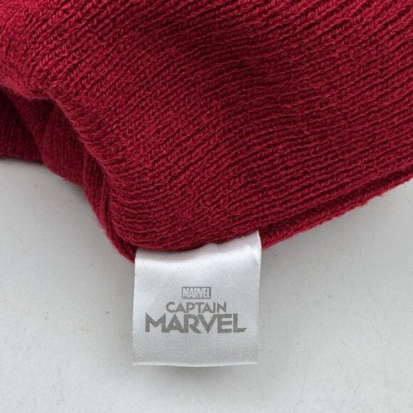 Captain Marvel Hat Beanie Fitted Red Navy Gold Pom Knit Cuffed Embroidered - Picture 4 of 5